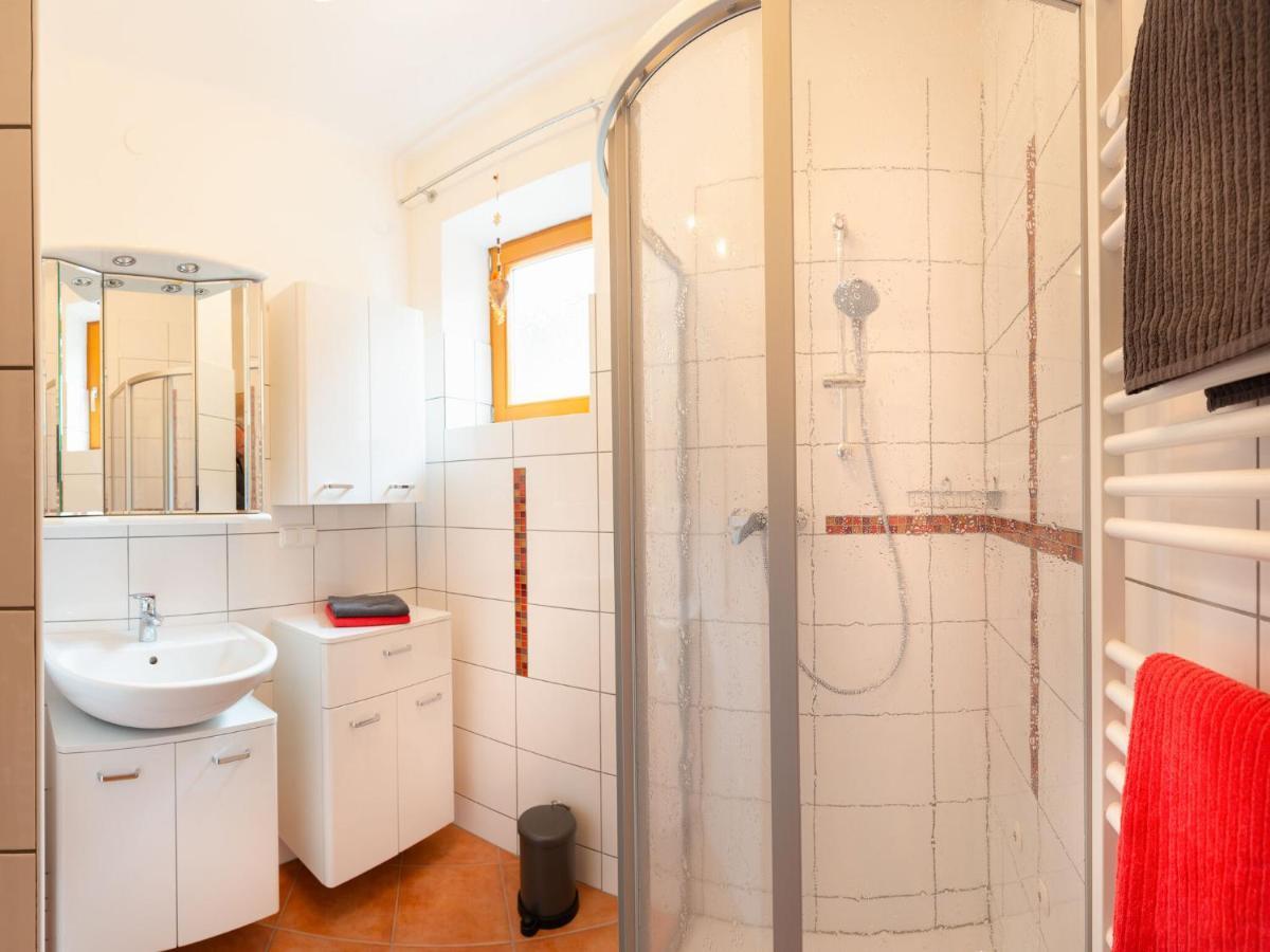Spacious Apartment In Grossarl With Garden Exterior foto